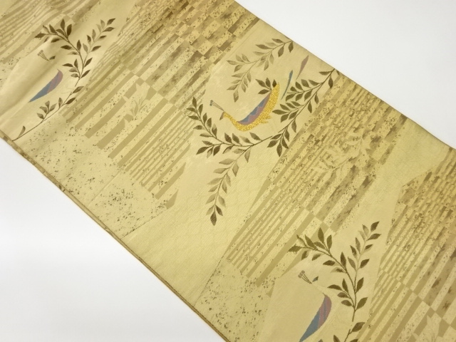 変わり横段に孔雀・草葉模様織出し名古屋帯